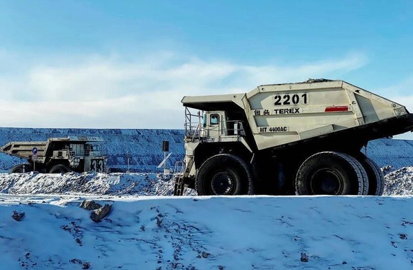 Ouster Empowers Waytous's Autonomous Mining Trucks in Extreme Environments