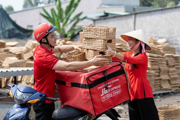 J&T Express Vietnam helps local craft villages expand their reach