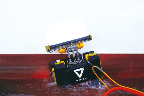 'Tas Global' commercializes world's first hull cleaning robot system