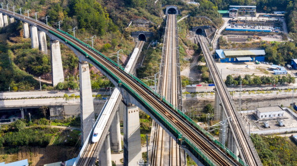 Gui'an, Guiyang has become an important high-speed rail hub in China