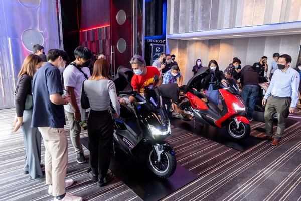 Singapore's SLEEK EV Launches Experience Centre and EV Motorbikes in the Thai Market