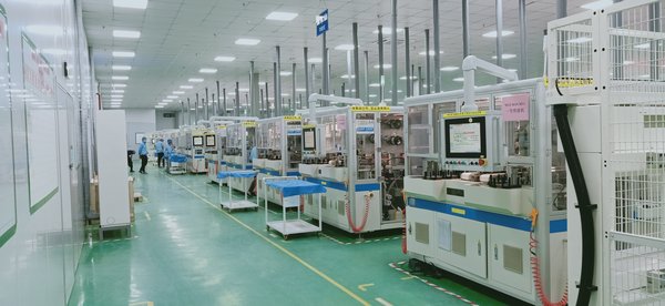 Dehui's newly-constructed, fully automatic cell and module lines in Vietnam produces modules with reported efficiency of 20.7%