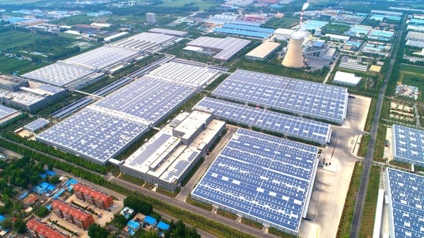 Sungrow Supplies the World's Largest C&I Rooftop PV Plant