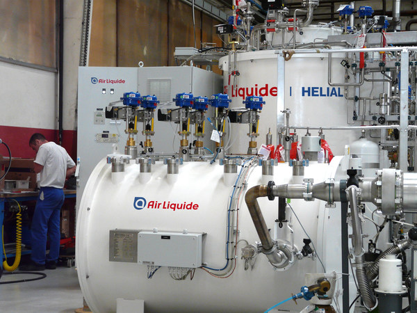 Air Liquide and Hefei Institutes of Physical Science join hands to promote the development of helium refrigeration equipment in China