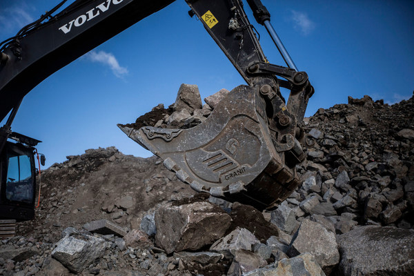 How Hardox® 500 Tuf transforms the earthmoving industry