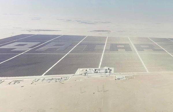 Qatar's 800MW power plant deploying LONGi modules connected to the grid