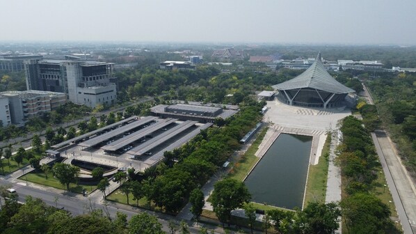 Green Development of Mahidol University in Thailand