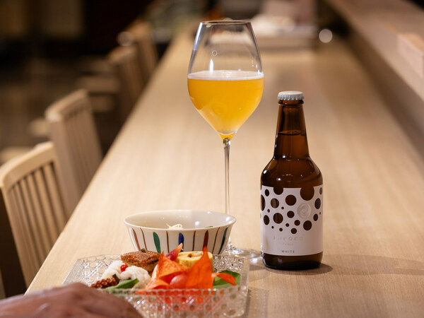Japan's First Luxury Beer, ROCOCO Tokyo WHITE, is now Available in Taiwan and Served at more than 15 of Taiwan's 44 Michelin Starred Restaurants.